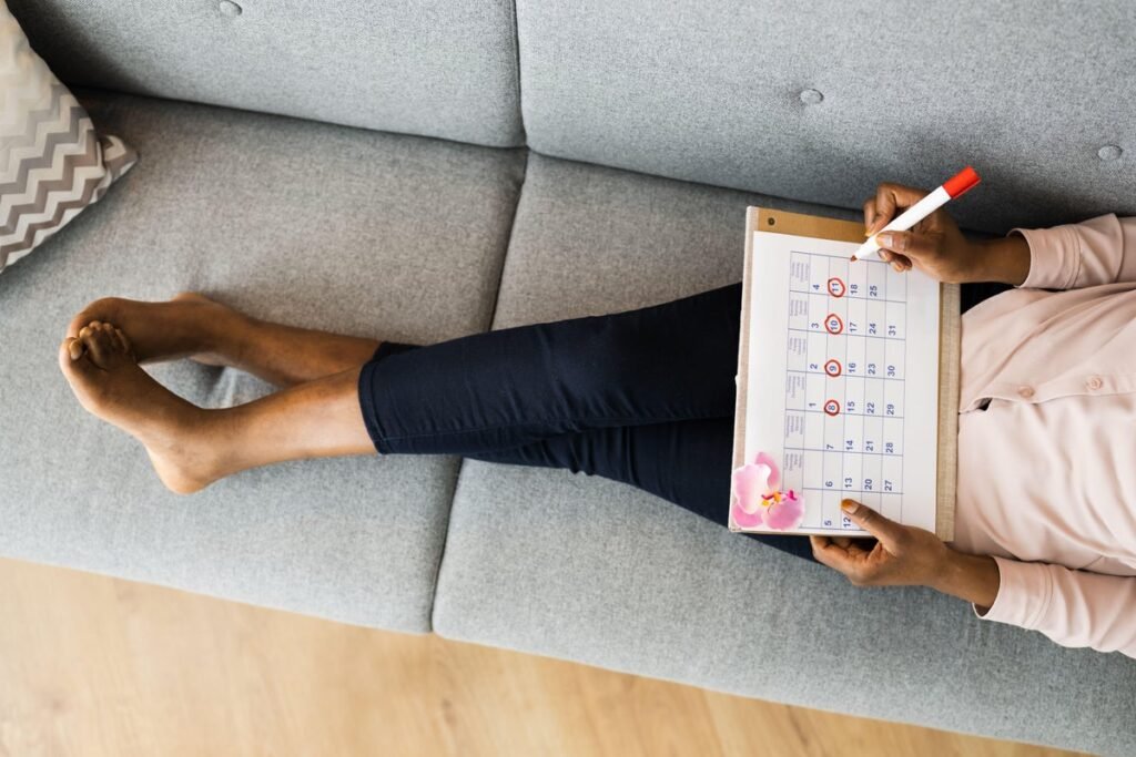 The 4 phases of the menstrual cycle and how to train during each one