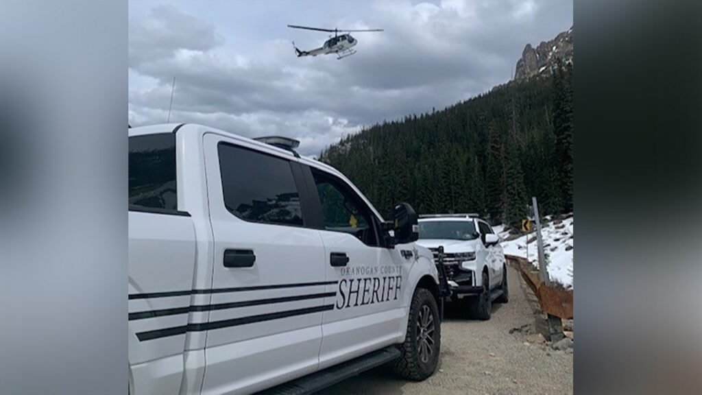 Tragedy strikes as 3 climbers die while descending mountain