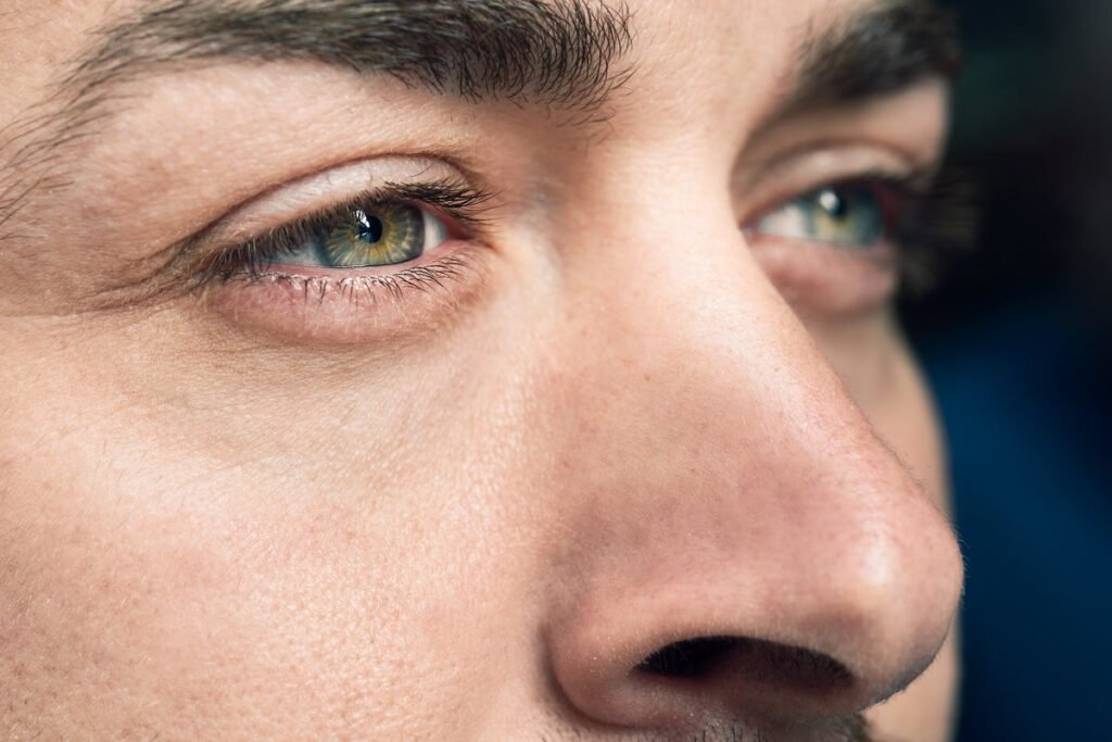 Why men shaving their eyelashes to look more ‘masculine’ is a bad idea