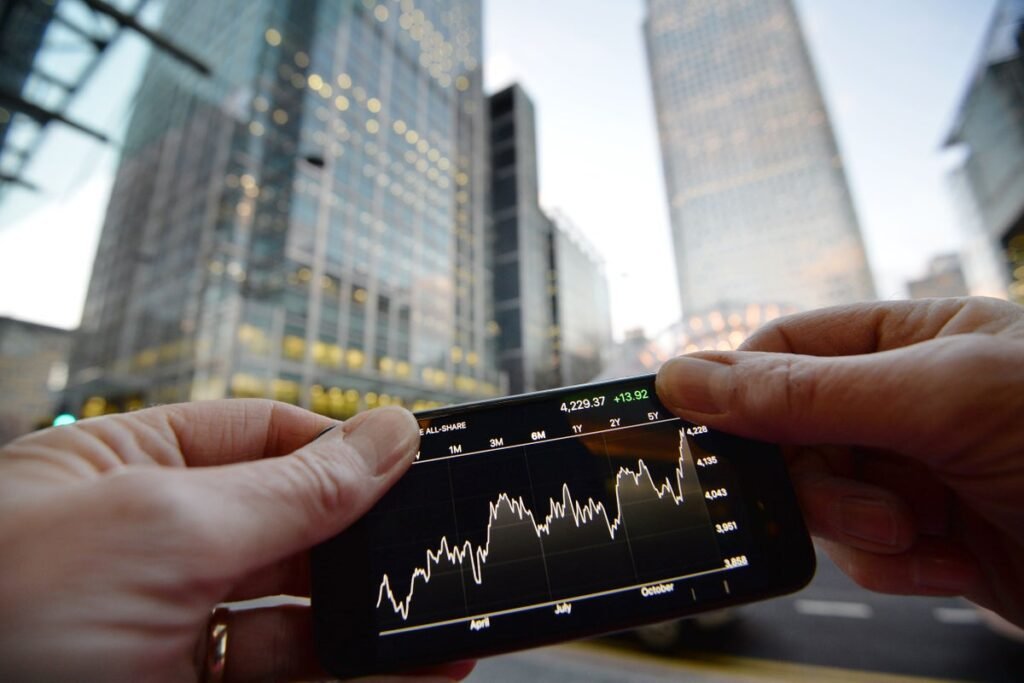 Europe ends largely higher after US jobs report