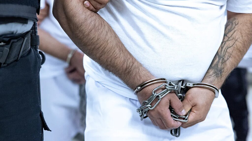 16 Anti-Tren gang members arrested in Texas in largest crackdown yet