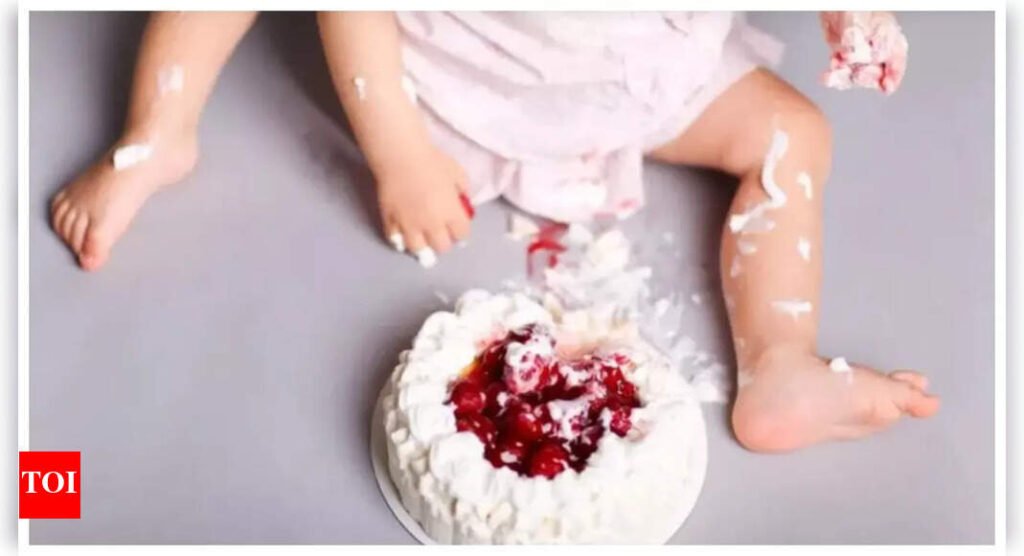 5 benefits of eating on the floor for kids |